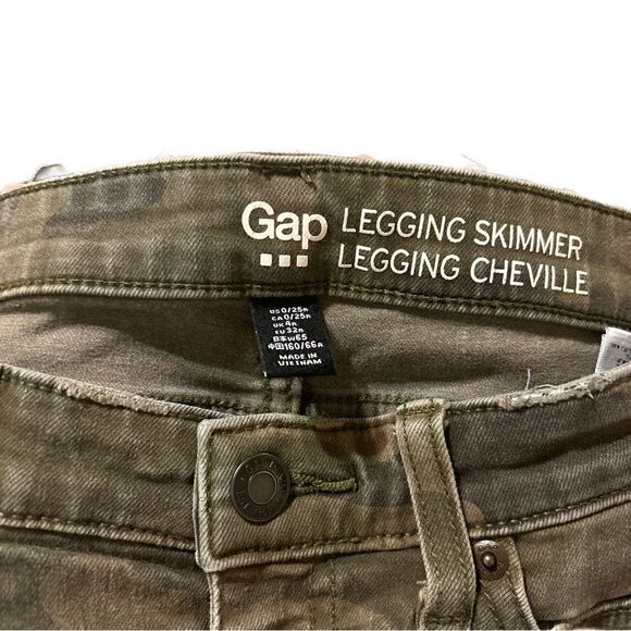 Destructed Camo Gap Factory Legging Skimmer - Picture 7 of 7